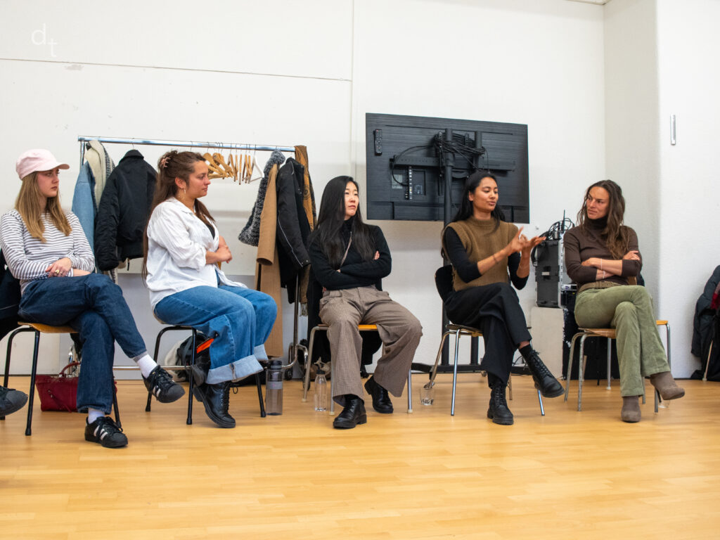 Tableronde26-08 Danse Transition